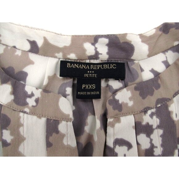 Banana Republic Petite XXS Pintuck Blouse Neutral Floral Beige Tan Career Top - Picture 6 of 12